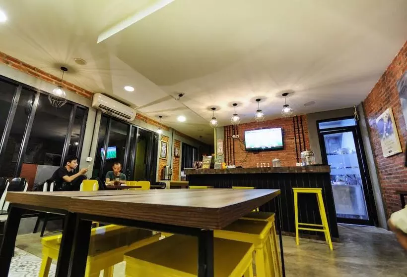 هتل Djo Front One Inn Bengkulu