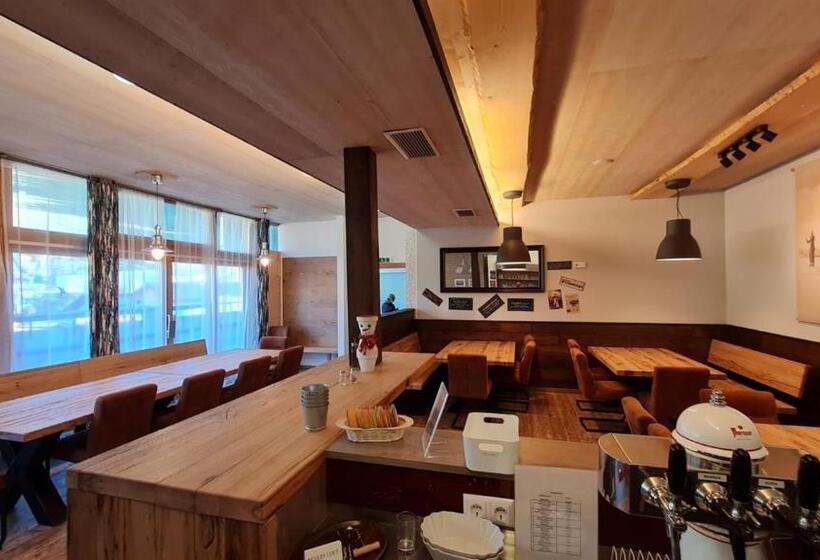 فندق Grebenzenblick