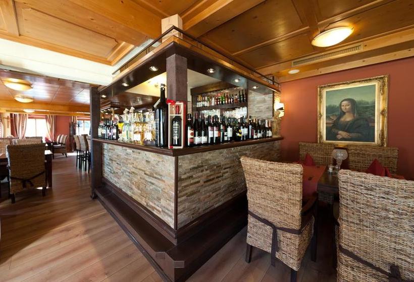 Hotelli Grüner Baum