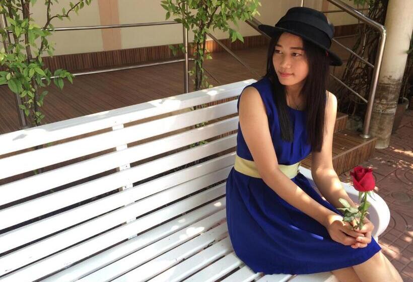 בית מלון כפרי Jaroonwej Bangsaen