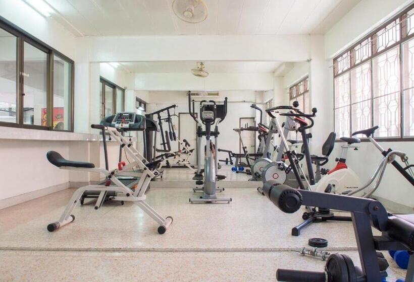 בית מלון כפרי Jaroonwej Bangsaen