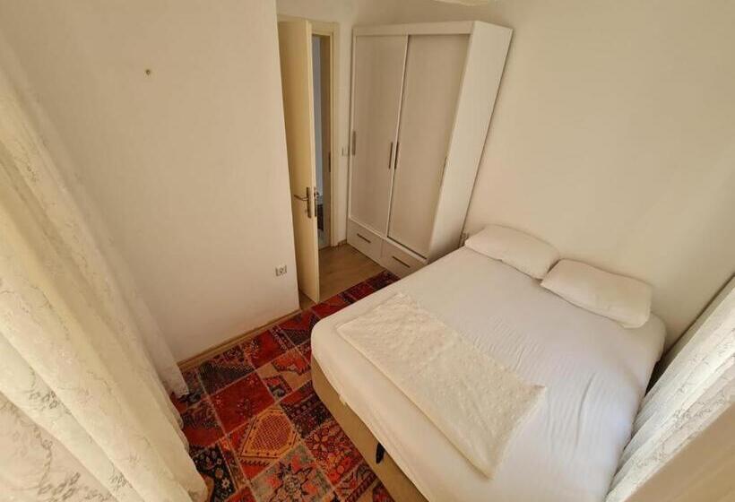 בית מלון כפרי Lale