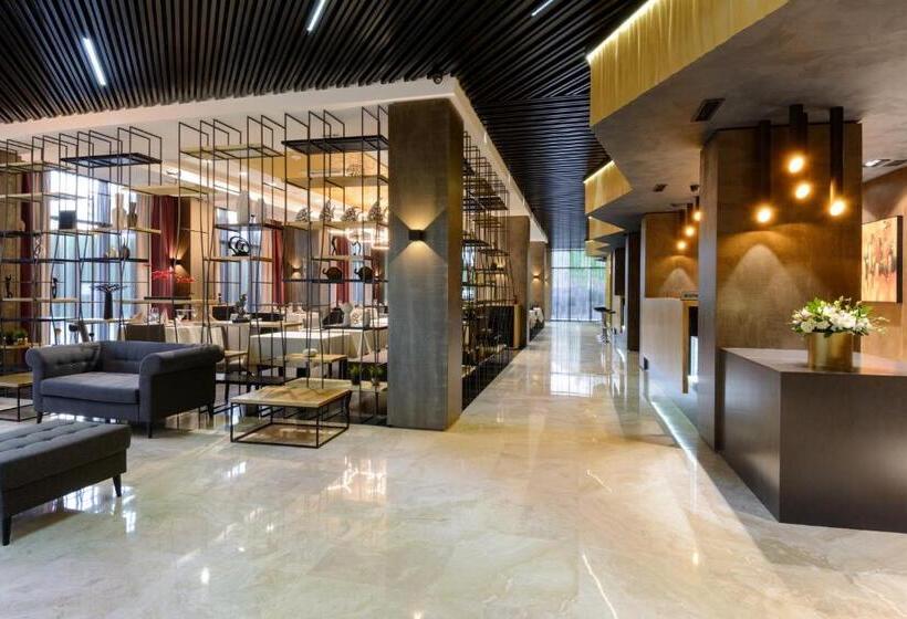 בית מלון כפרי Senator