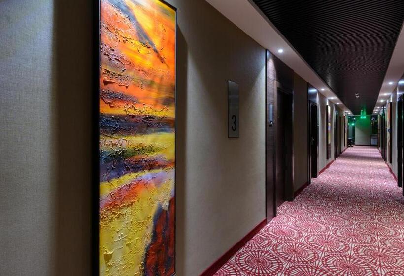 בית מלון כפרי Senator