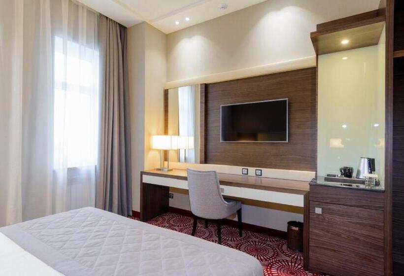 בית מלון כפרי Senator