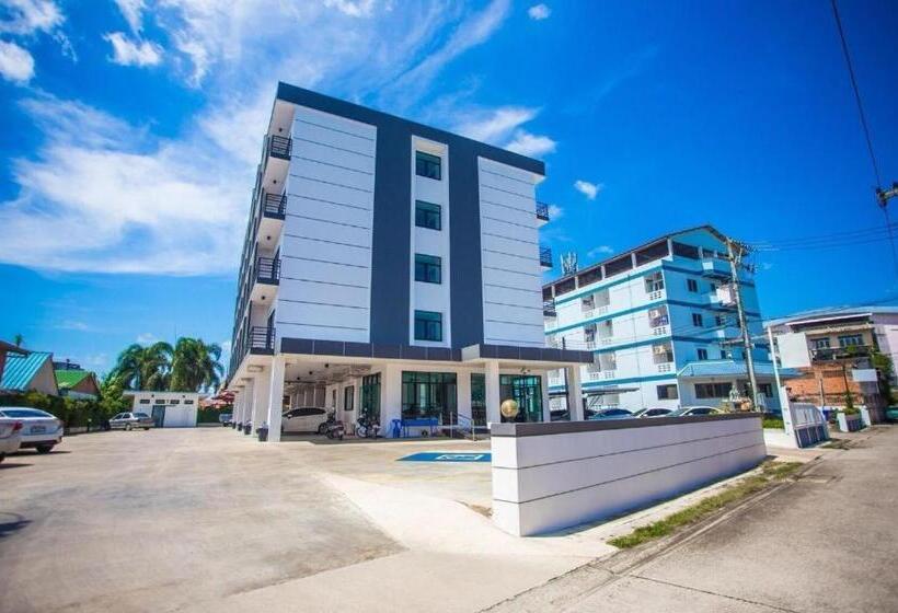 The Bed Hotel Phitsanulok