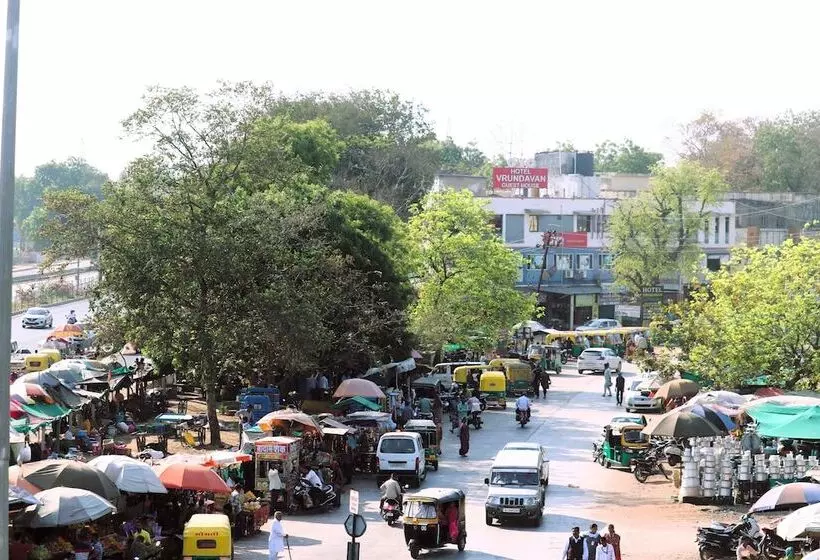 Hotel Vrundavan