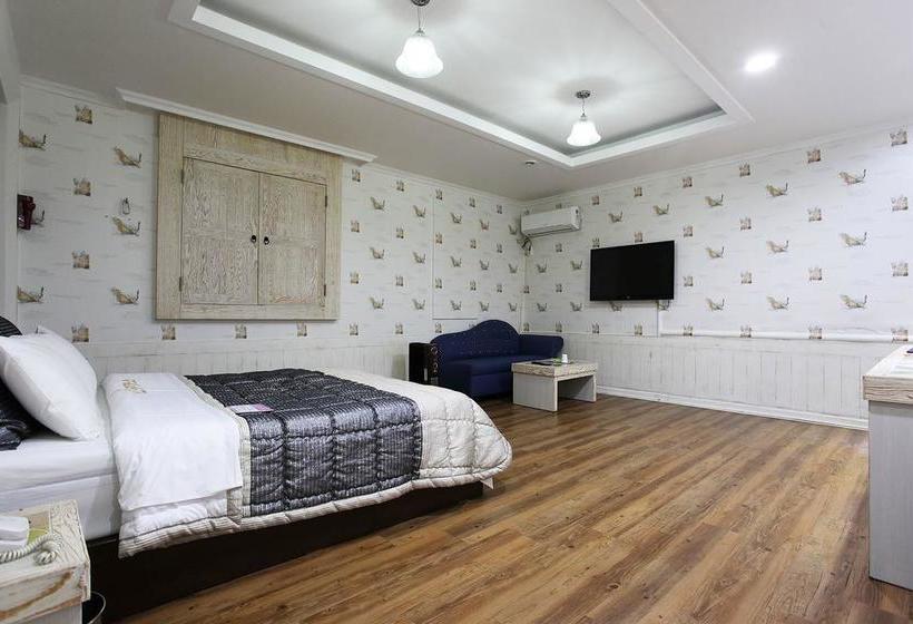 Picasso Motel Daejeon
