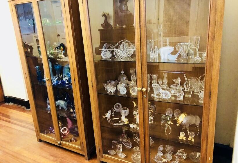 The White B&b Bacolod