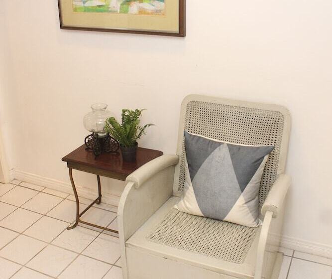 The White B&b Bacolod