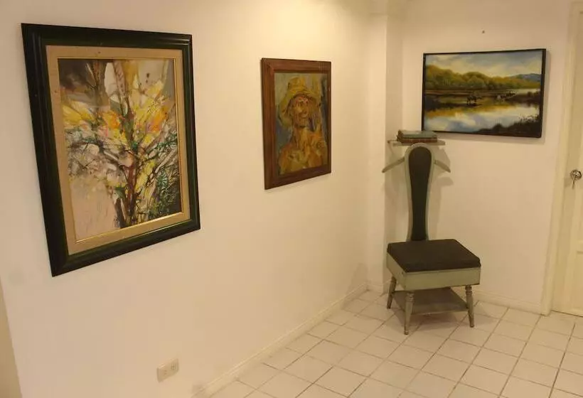 The White B&b Bacolod