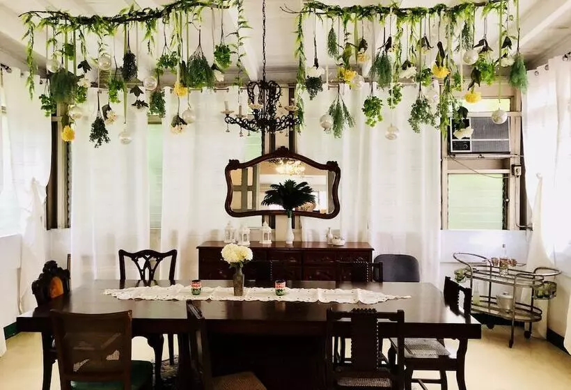 The White B&b Bacolod