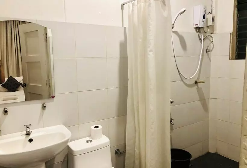 The White B&b Bacolod