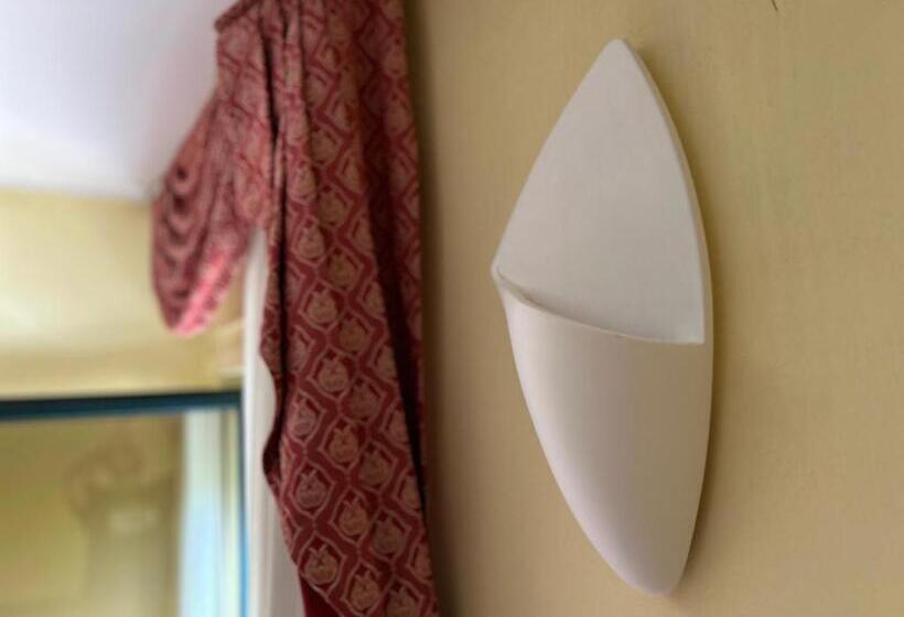 Отель Costa Doro Salve