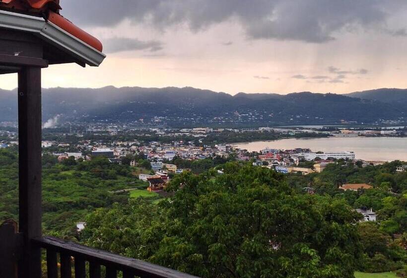 פנסיון City View Retreat Home