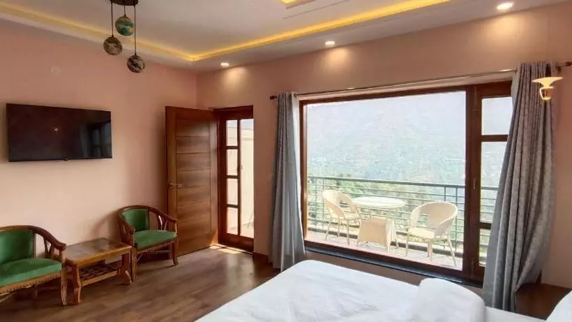 ベッドアンドブレックファースト Kasauli Hills Glory