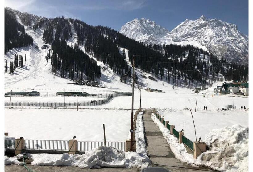 Hotel Emperor Sonmarg