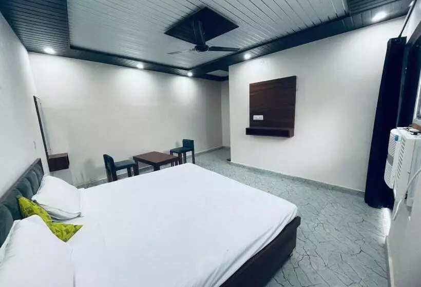 ホテル Goroomgo Ayodhya Dham Guest House Ayodhya