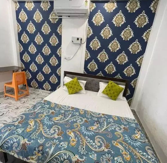 ホテル Goroomgo Ayodhya Dham Guest House Ayodhya