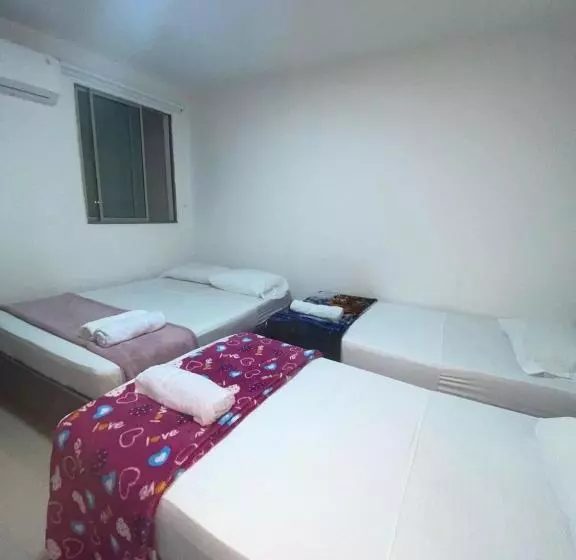 Hotelli Hostal Tamaca Beach