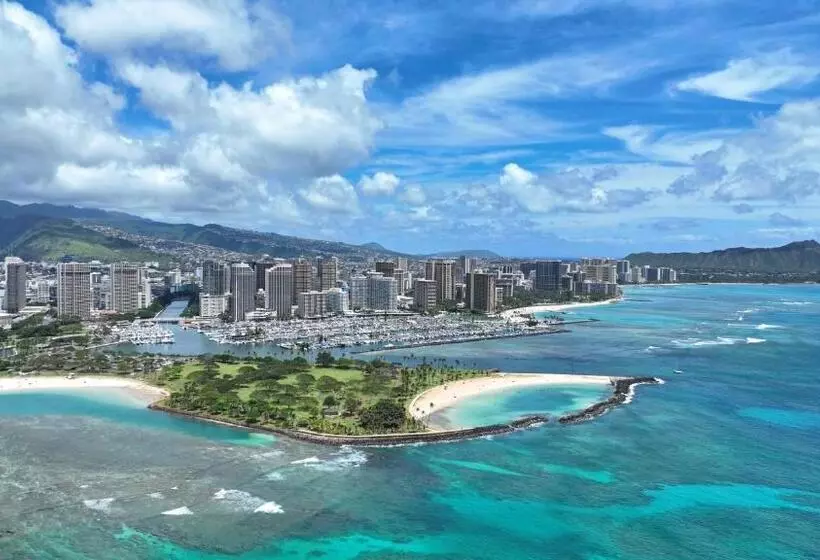ホテル Ocean View Room At Ala Moana Fees Include