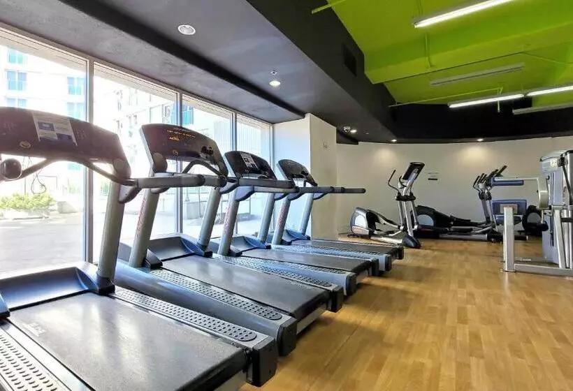 ホテル Ocean View Room At Ala Moana Fees Include