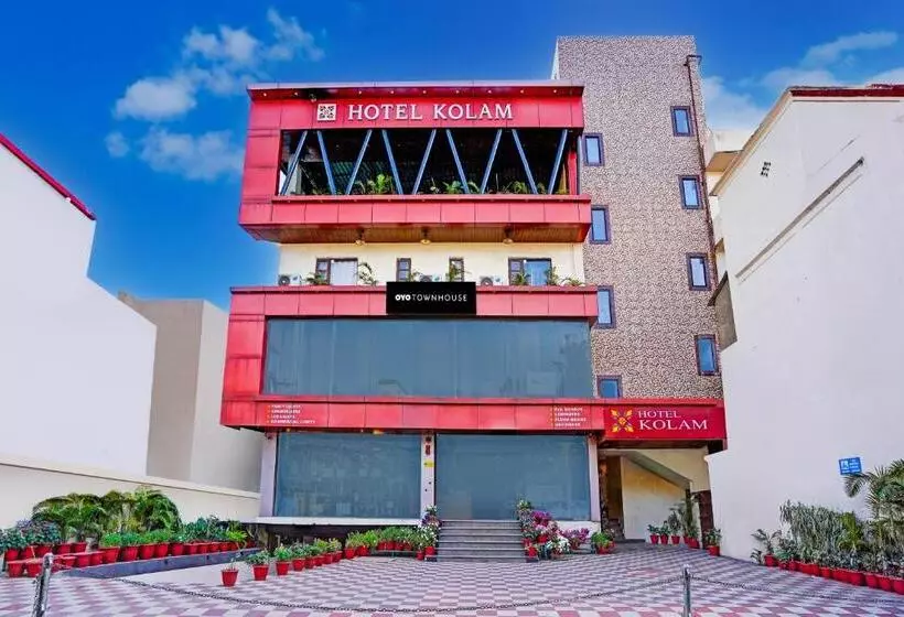 هتل Super Townhouse Prince Chowk Near Railway Station