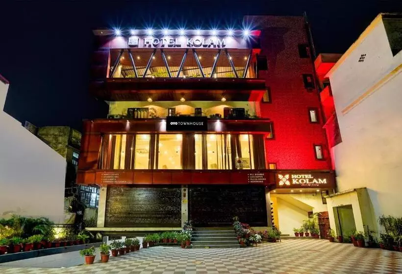 هتل Super Townhouse Prince Chowk Near Railway Station
