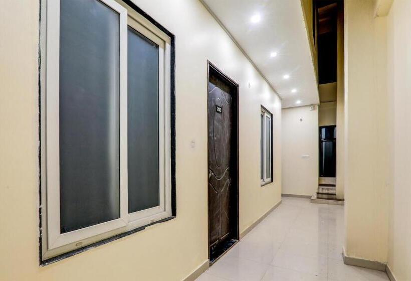 Oyo Flagship Hotel Jp International