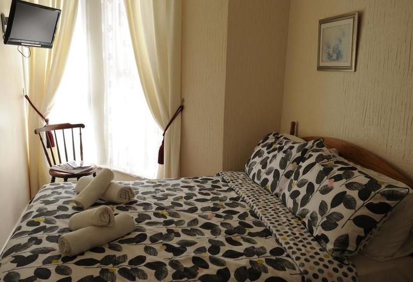 تختخواب و صبحانه Bay Cottage Guest House Child Free Zone