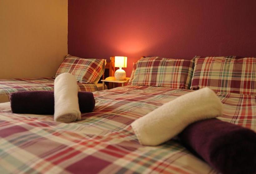 تختخواب و صبحانه Bay Cottage Guest House Child Free Zone