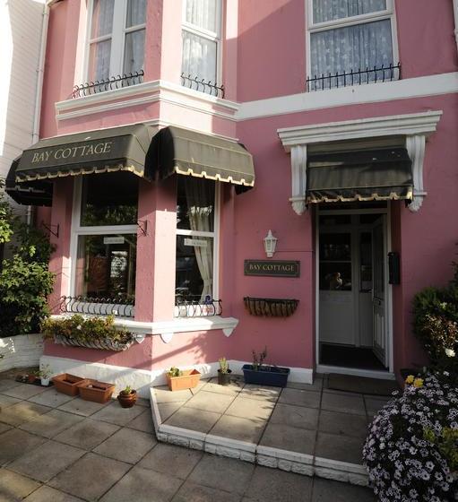 تختخواب و صبحانه Bay Cottage Guest House Child Free Zone