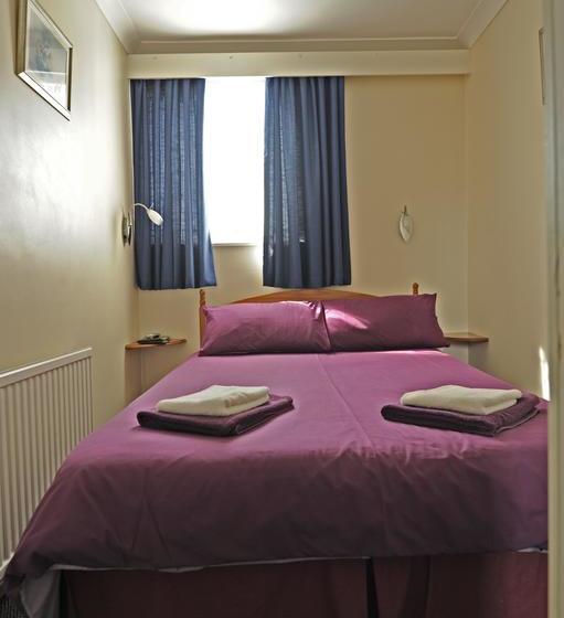 تختخواب و صبحانه Bay Cottage Guest House Child Free Zone