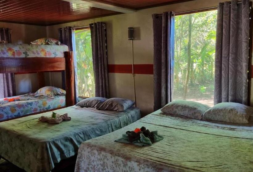 تختخواب و صبحانه Gecko De Tortuguero