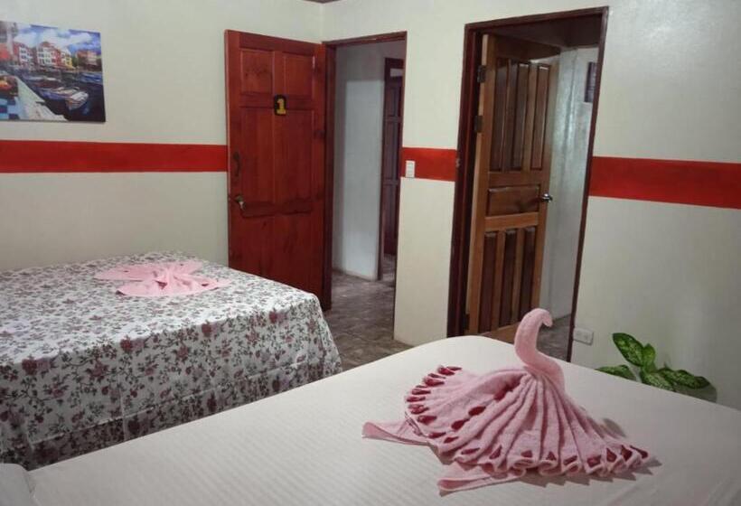 تختخواب و صبحانه Gecko De Tortuguero