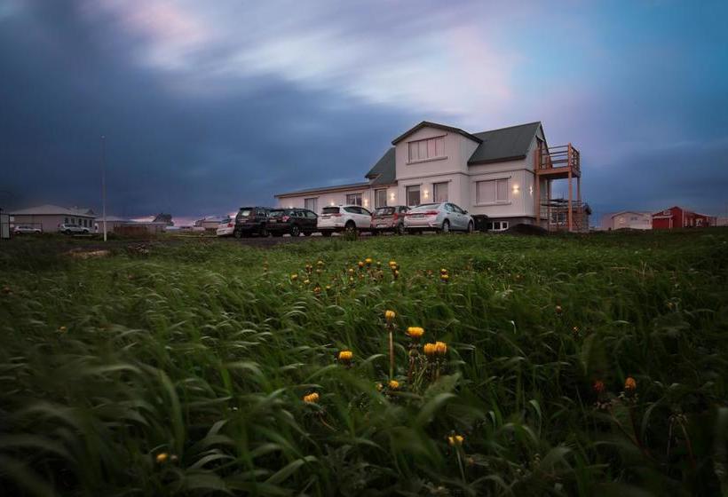 تختخواب و صبحانه Guesthouse Grund