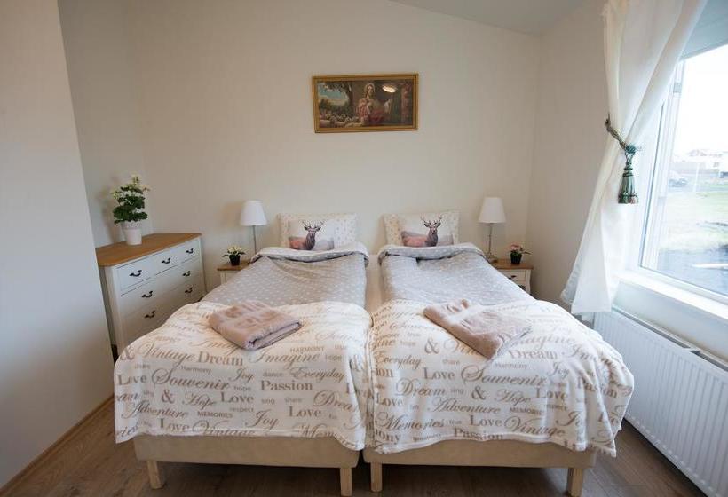 تختخواب و صبحانه Guesthouse Grund