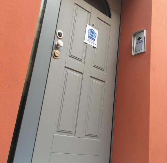 민박 Lanterna Room&breakfast