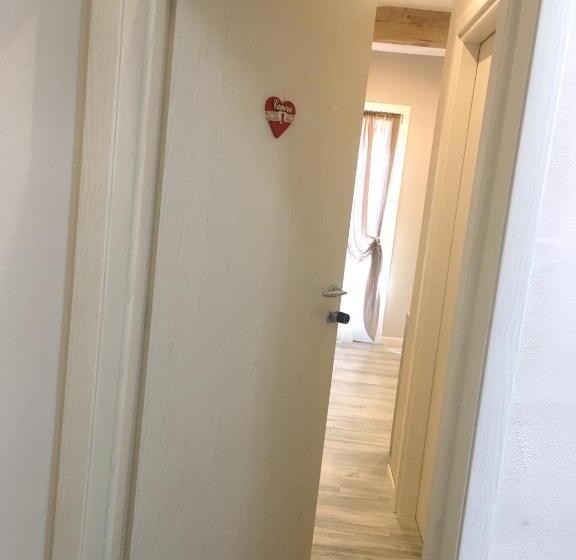 민박 Lanterna Room&breakfast