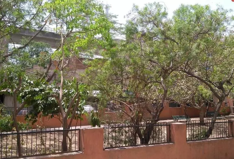 ホテル Chandramouli
