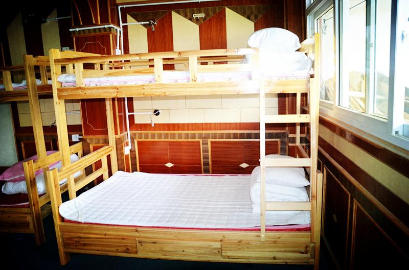 ユースホステル Shangri La Emma Inn