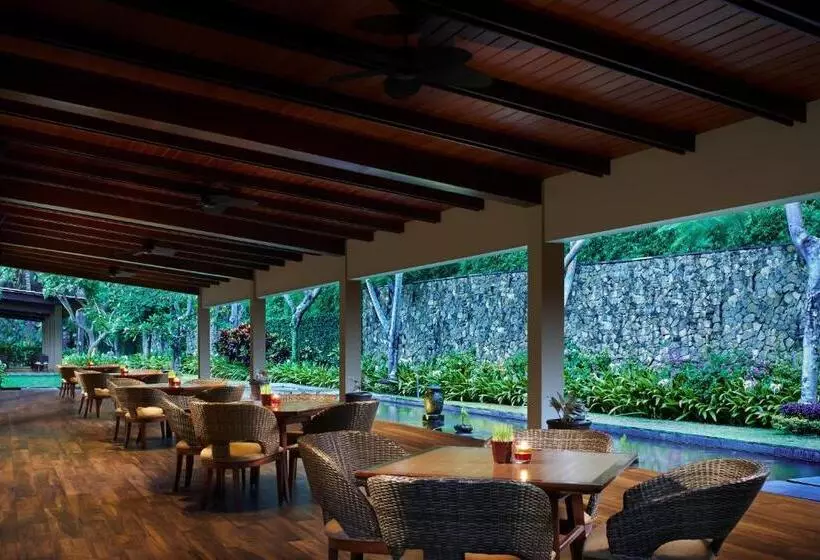 él Hotel Royale Banyuwangi