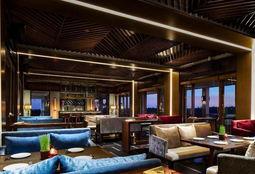 él Hotel Royale Banyuwangi