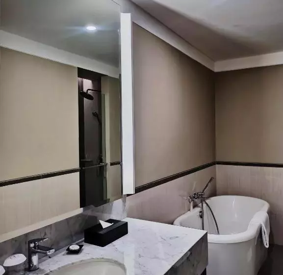 él Hotel Royale Banyuwangi