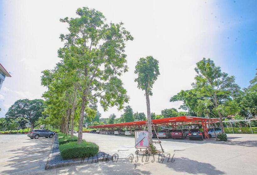 هتل Grand Charoonrat Apartment