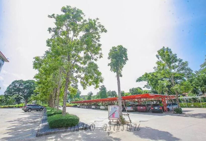 هتل Grand Charoonrat Apartment