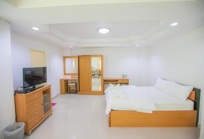 هتل Grand Charoonrat Apartment