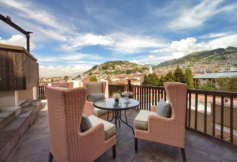 Hotel Illa Experience