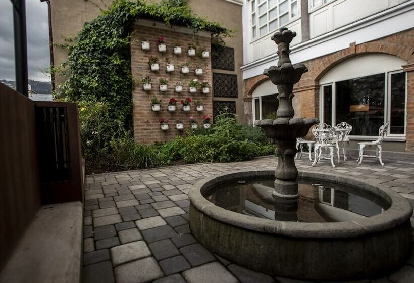 Hotel Illa Experience