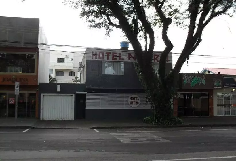 هتل Niterói
